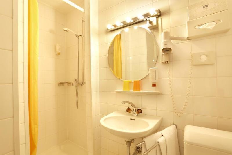 Hotel Tor Γενεύη Εξωτερικό φωτογραφία