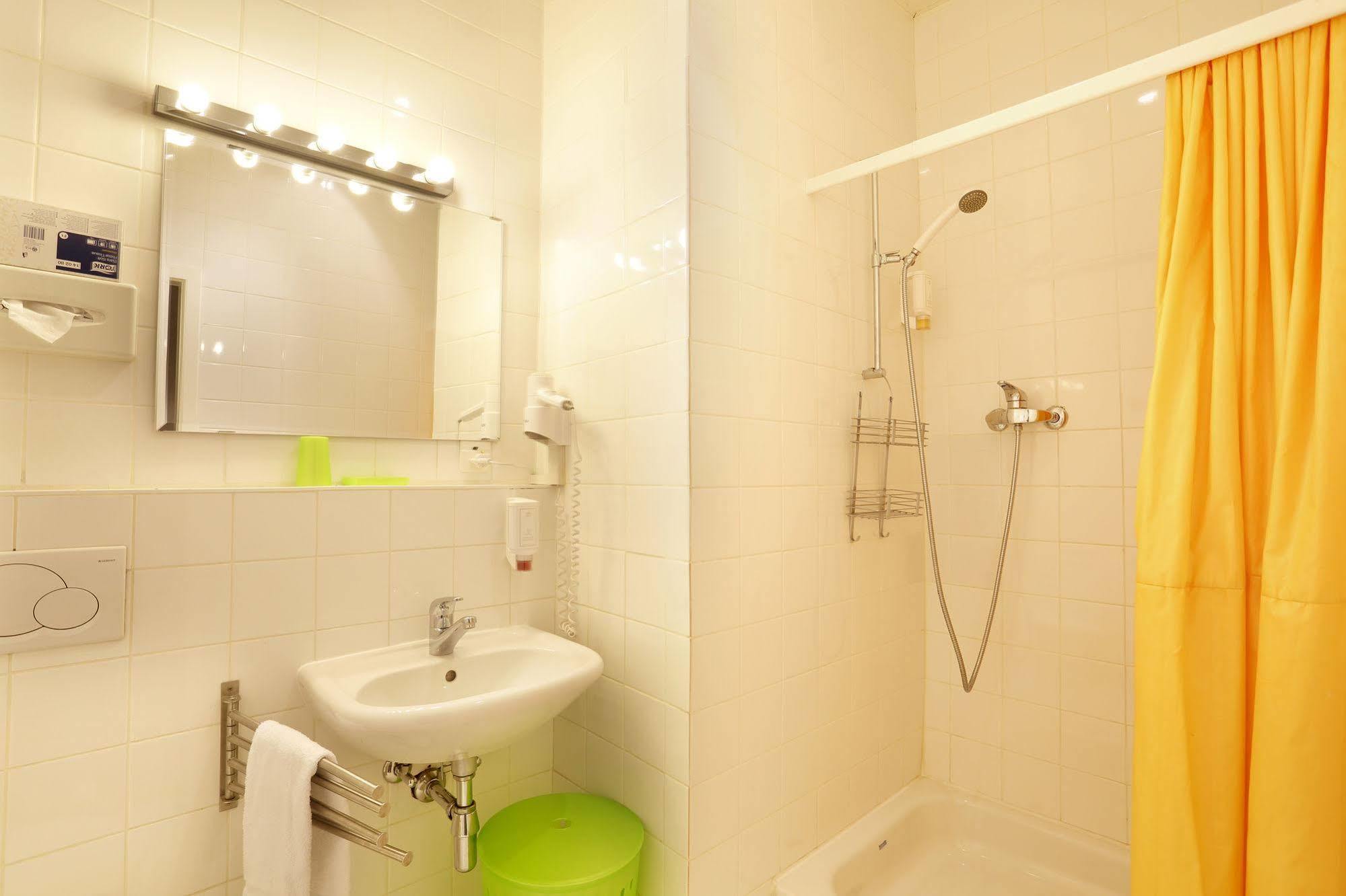 Hotel Tor Γενεύη Εξωτερικό φωτογραφία